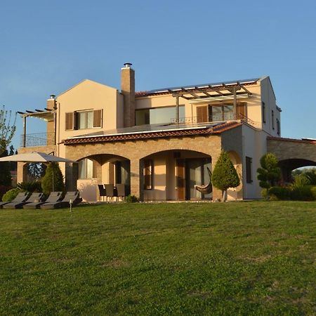 M Varkes Villa Nea Moudania Zewnętrze zdjęcie