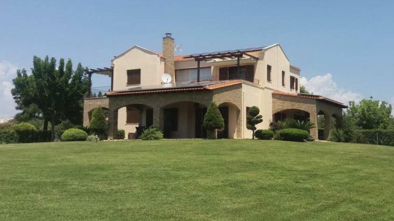 M Varkes Villa Nea Moudania Zewnętrze zdjęcie