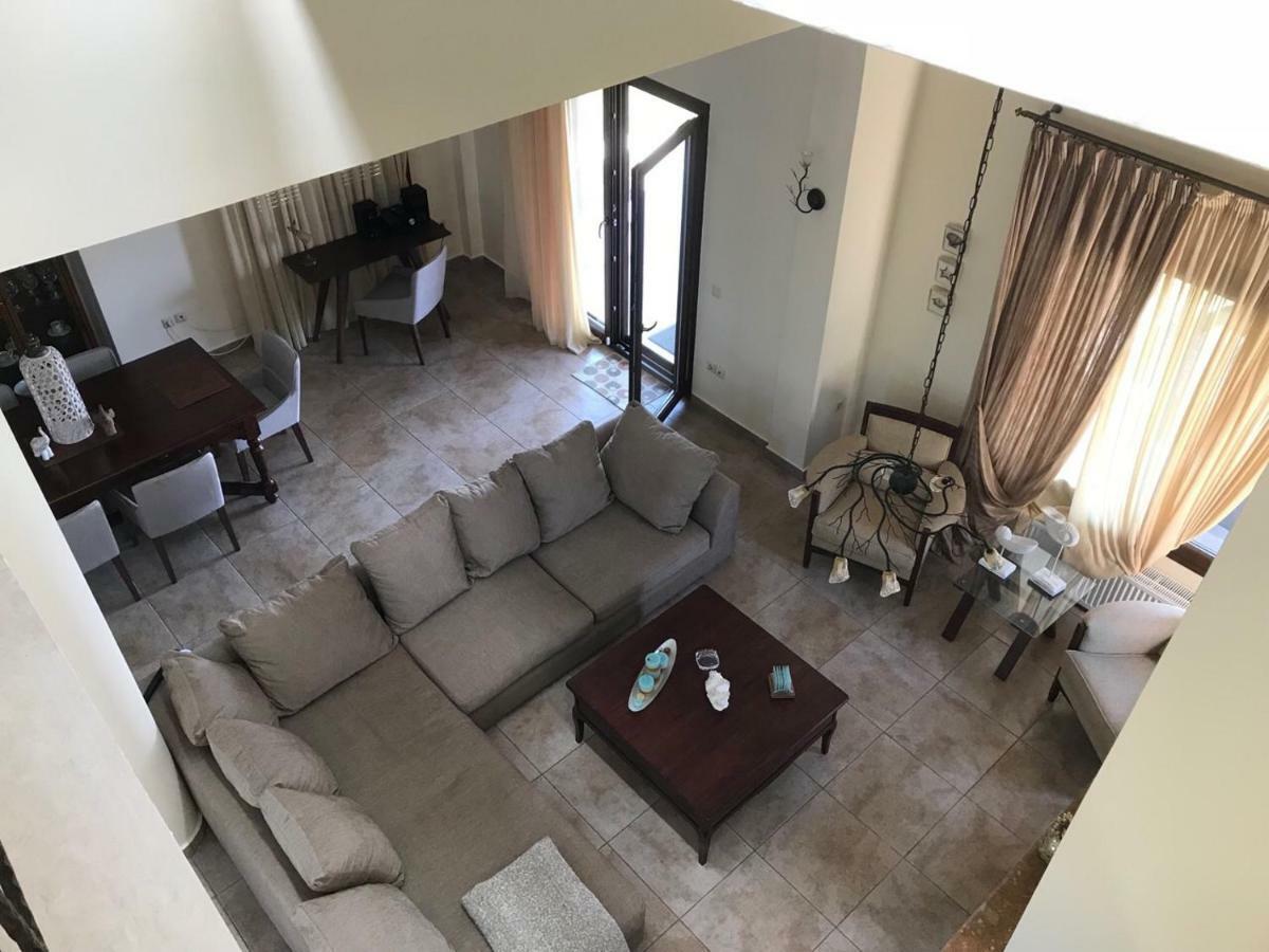 M Varkes Villa Nea Moudania Zewnętrze zdjęcie